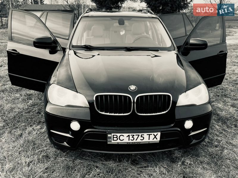 Внедорожник / Кроссовер BMW X5 2011 в Львове