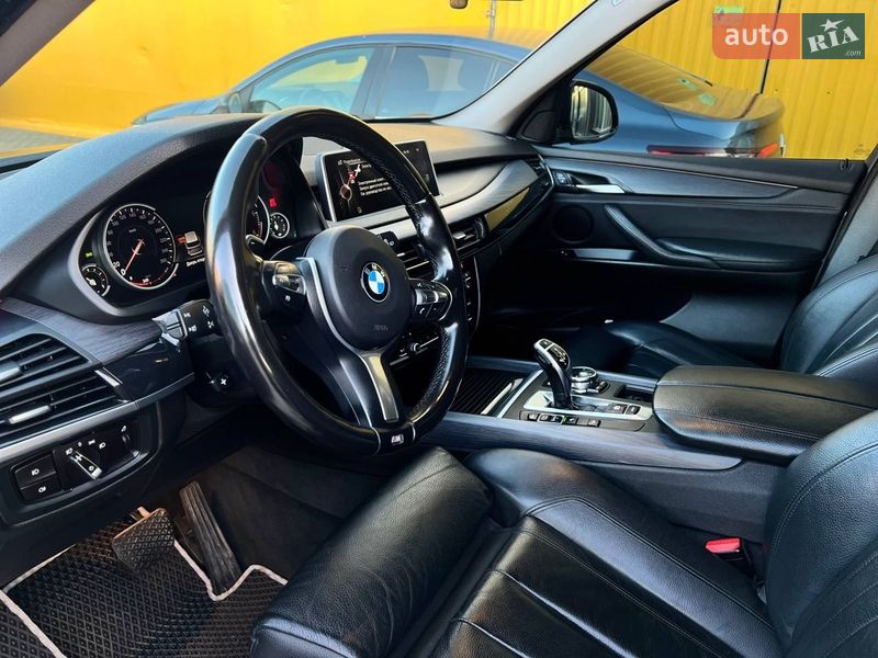 Внедорожник / Кроссовер BMW X5 2014 в Новояворовске