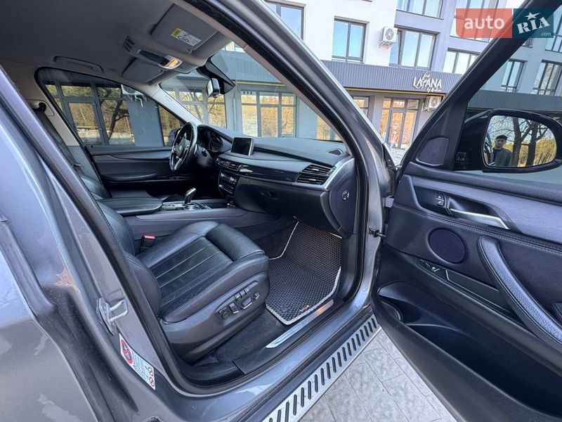 Внедорожник / Кроссовер BMW X5 2014 в Новояворовске