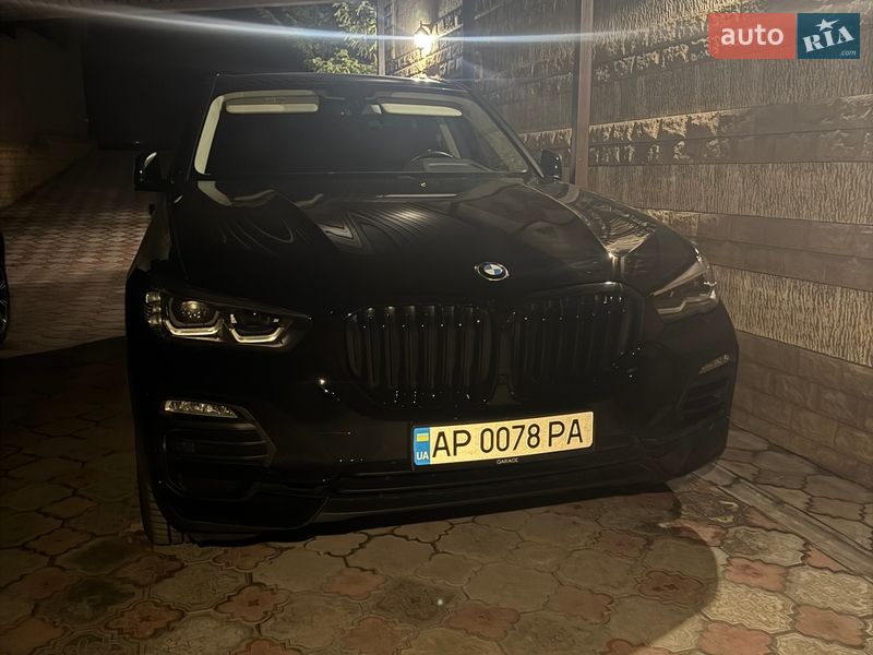 Внедорожник / Кроссовер BMW X5 2021 в Запорожье