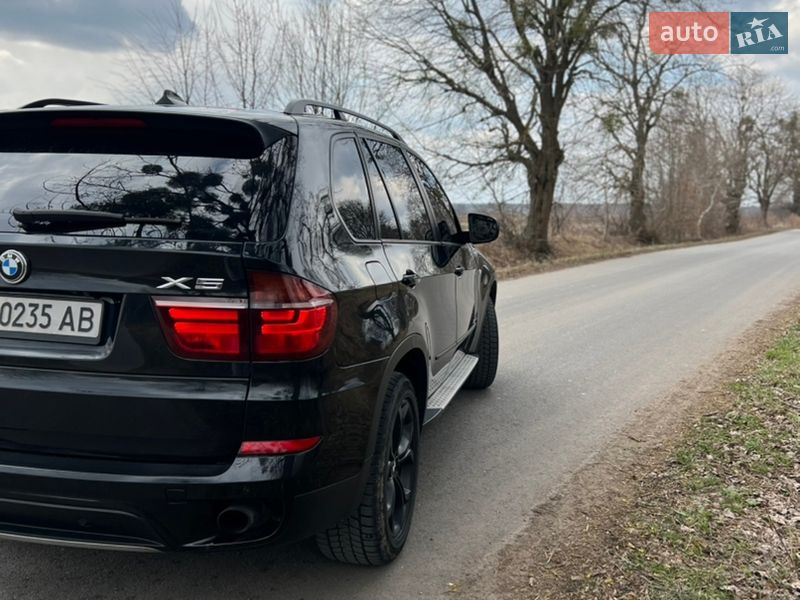 Внедорожник / Кроссовер BMW X5 2011 в Львове