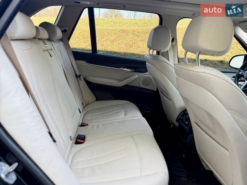 Внедорожник / Кроссовер BMW X5 2014 в Ровно