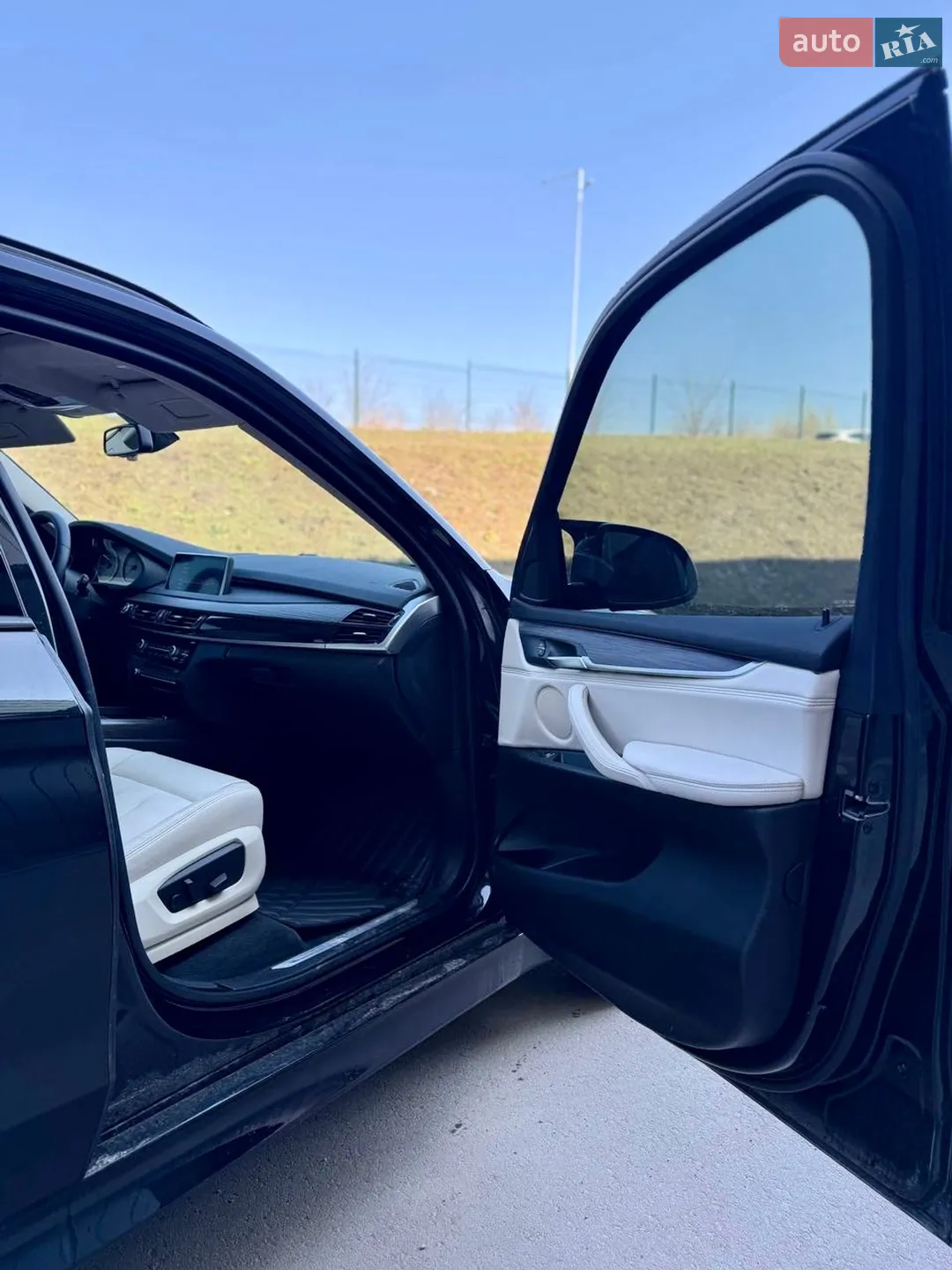 2014 BMW X5 - мініатюра 16
