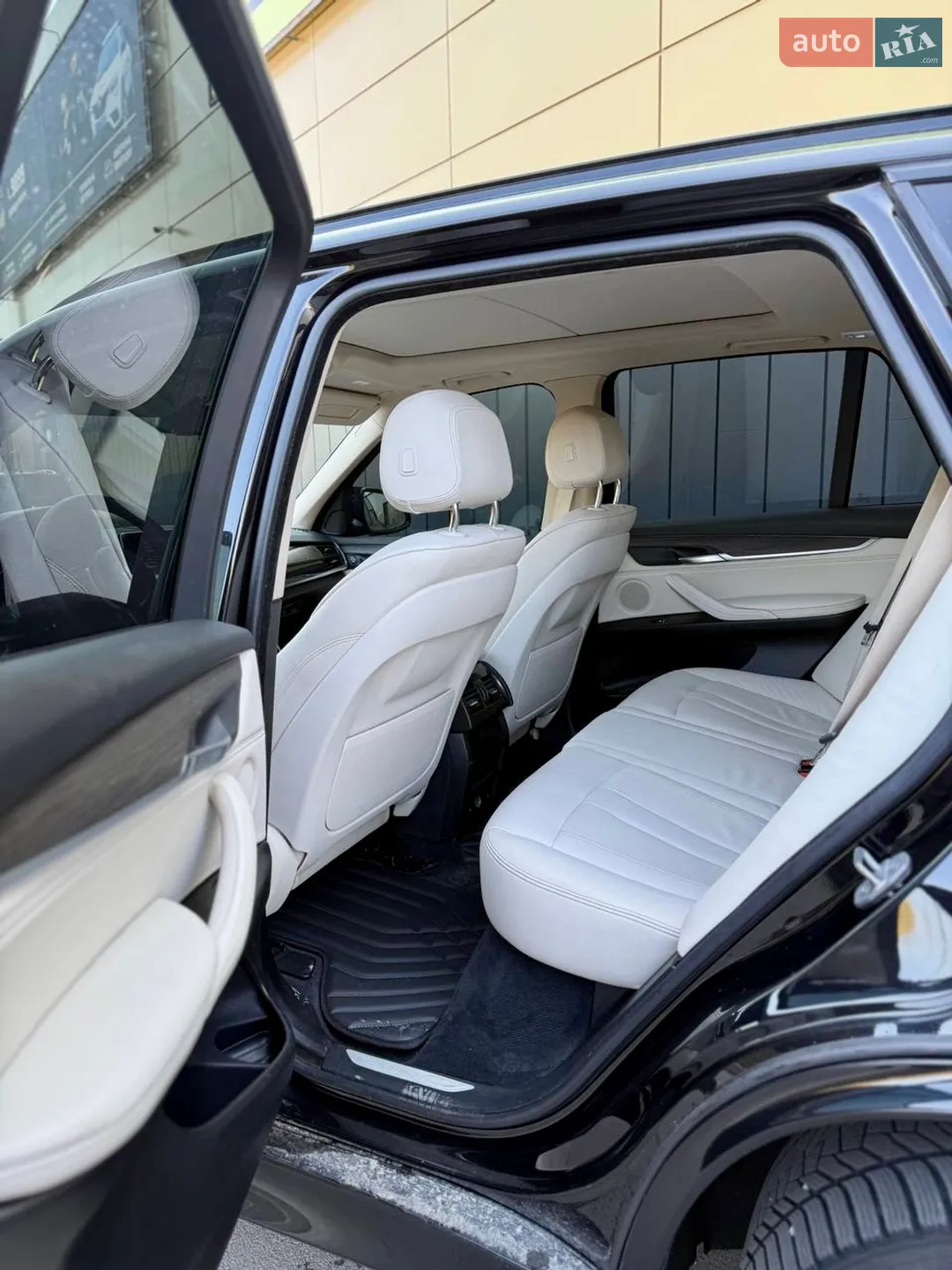 2014 BMW X5 - мініатюра 23