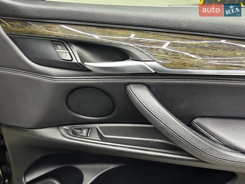 Позашляховик / Кросовер BMW X5 2017 в Чернівцях фото 28 Позашляховик / Кросовер BMW X5 2017 в Чернівцях