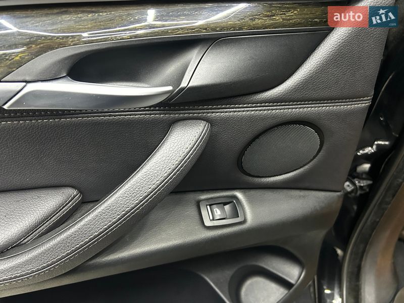 Позашляховик / Кросовер BMW X5 2017 в Чернівцях фото 32 Позашляховик / Кросовер BMW X5 2017 в Чернівцях