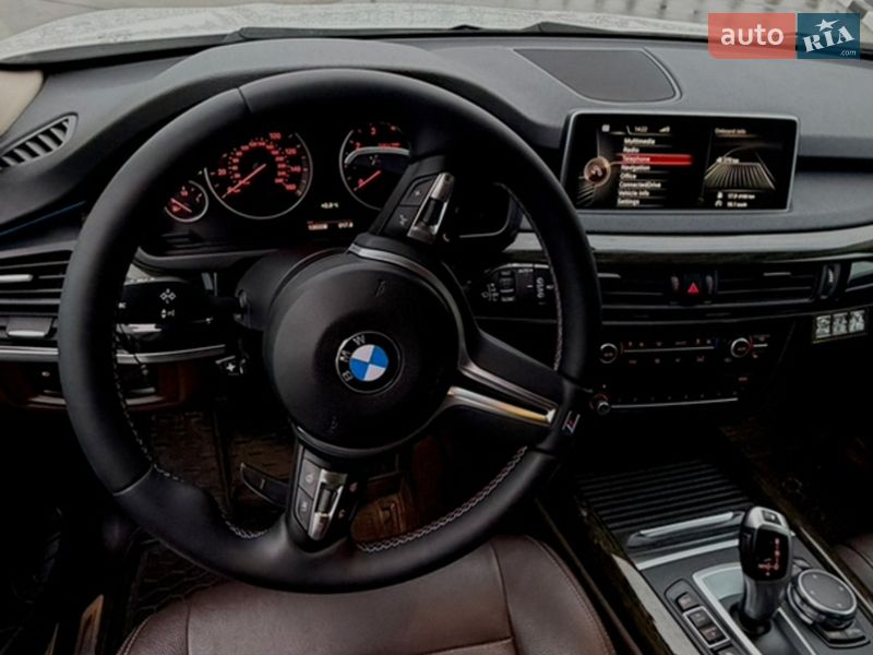 Позашляховик / Кросовер BMW X5 2015 в Києві