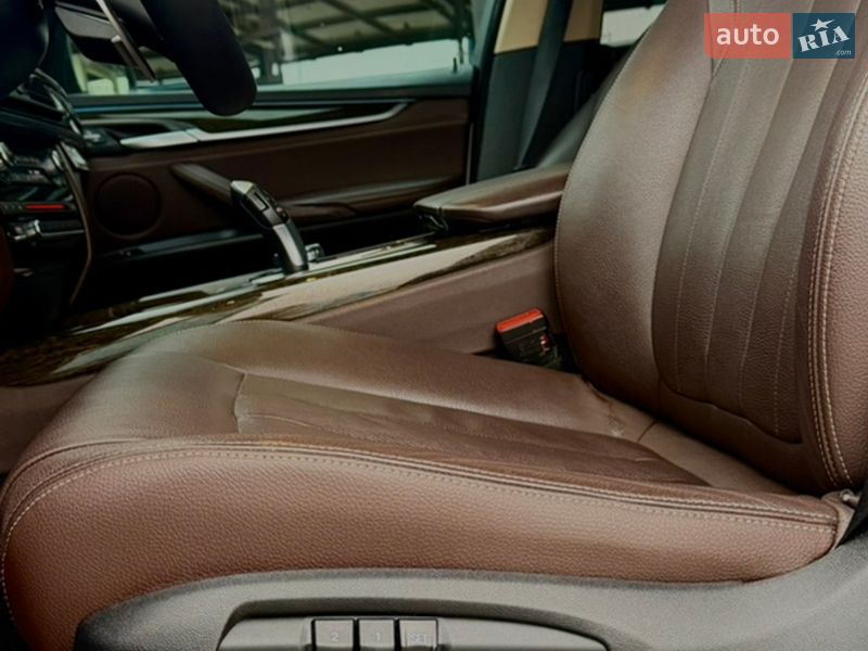 Позашляховик / Кросовер BMW X5 2015 в Києві