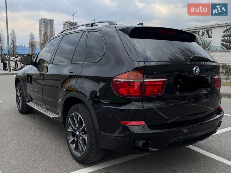 Внедорожник / Кроссовер BMW X5 2011 в Киеве