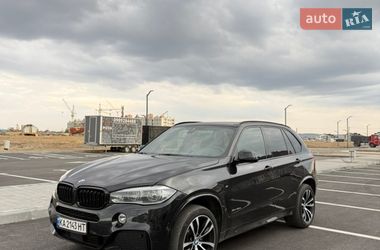 Внедорожник / Кроссовер BMW X5 2016 в Ровно