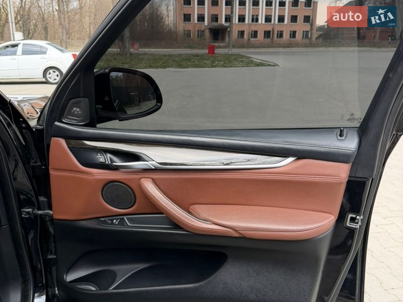 Позашляховик / Кросовер BMW X5 2015 в Львові фото 27 Позашляховик / Кросовер BMW X5 2015 в Львові
