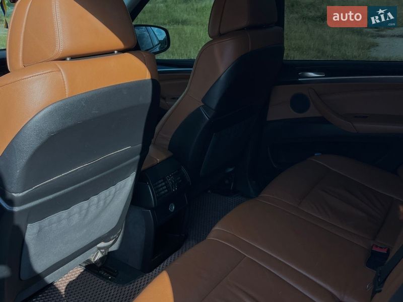 Позашляховик / Кросовер BMW X5 2008 в Дніпрі