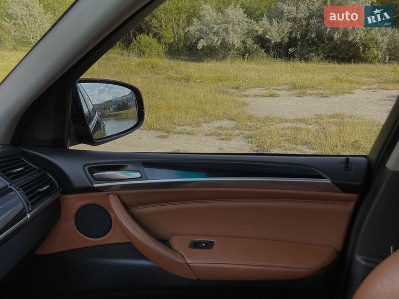Позашляховик / Кросовер BMW X5 2008 в Дніпрі