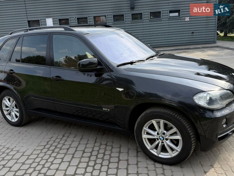 Позашляховик / Кросовер BMW X5 2008 в Івано-Франківську