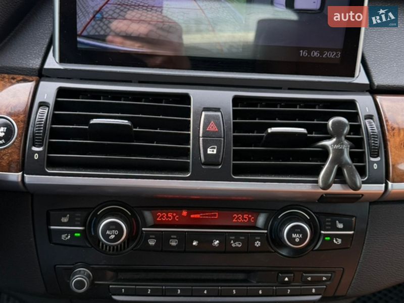 Позашляховик / Кросовер BMW X5 2008 в Івано-Франківську