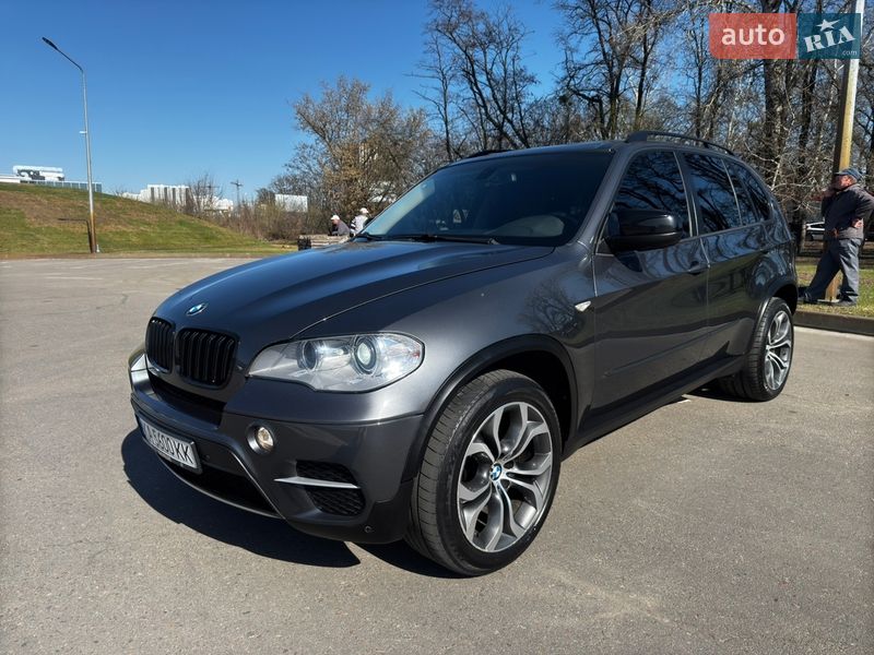Позашляховик / Кросовер BMW X5 2012 в Києві фото 2 Позашляховик / Кросовер BMW X5 2012 в Києві