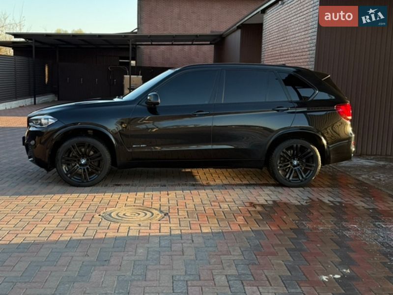 Позашляховик / Кросовер BMW X5 2014 в Києві