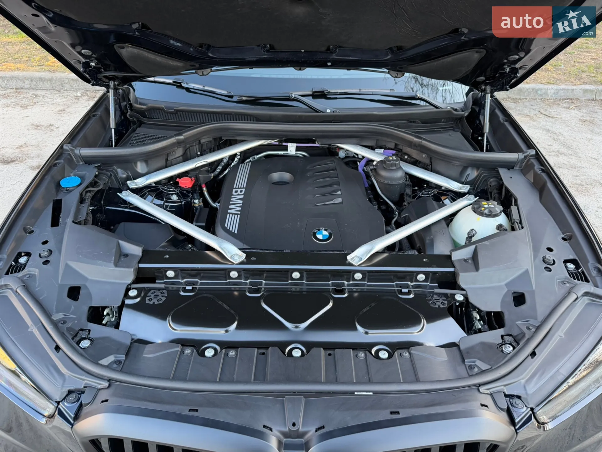 2025 BMW X5 - мініатюра 32
