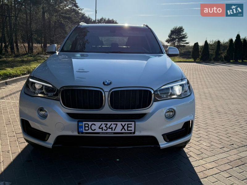 Позашляховик / Кросовер BMW X5 2015 в Львові