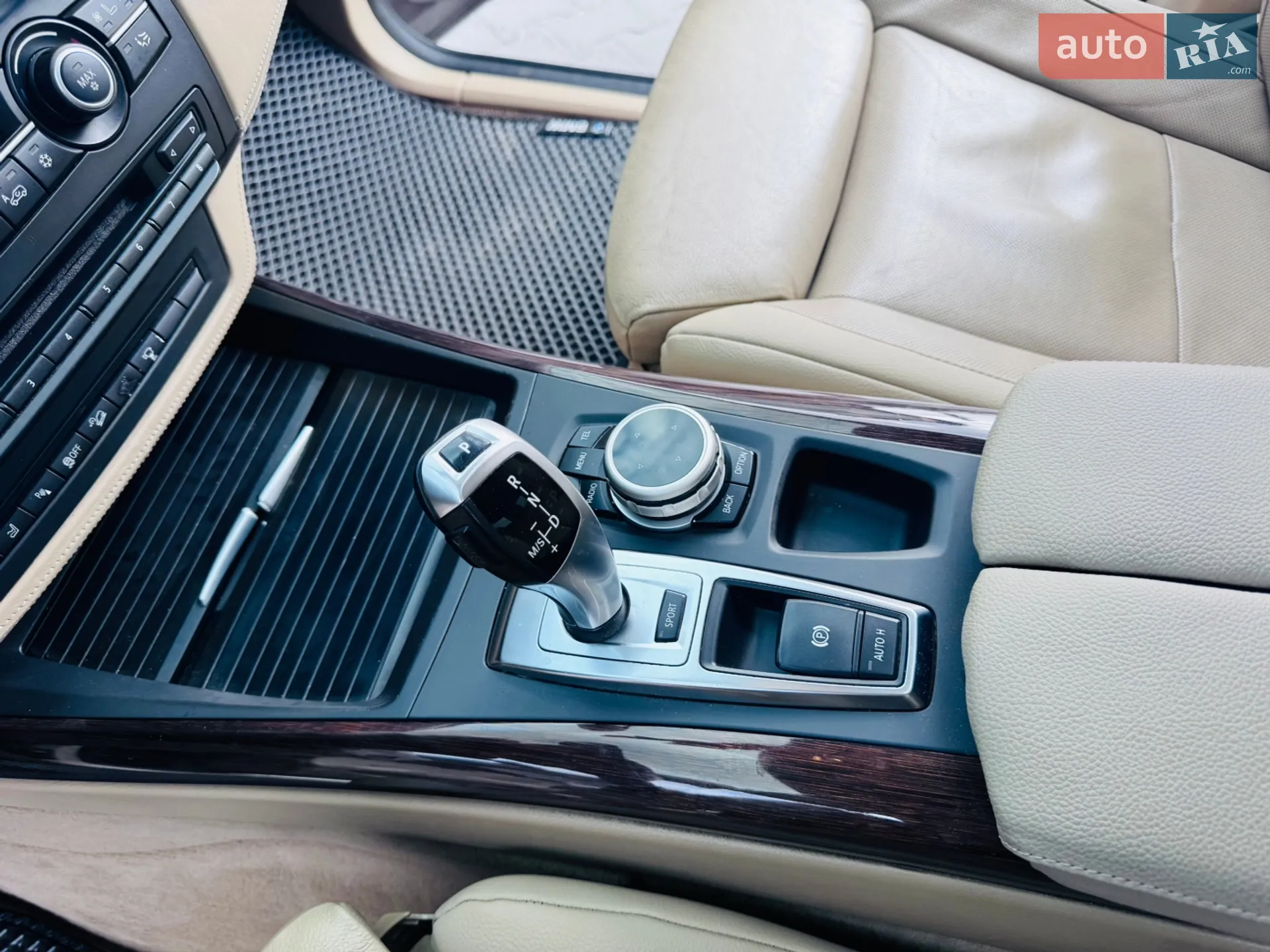 2011 BMW X5 - мініатюра 33