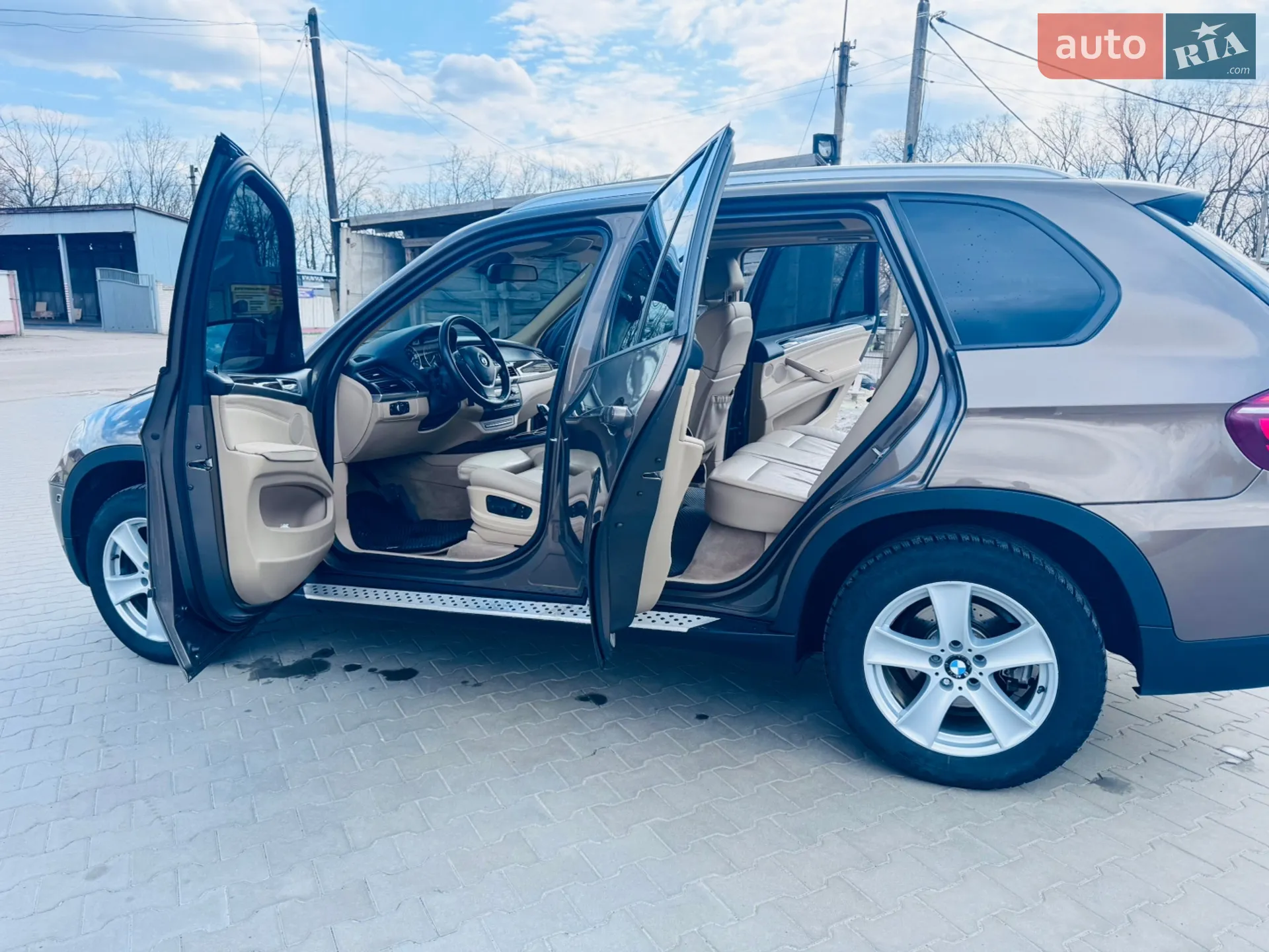 2011 BMW X5 - мініатюра 47