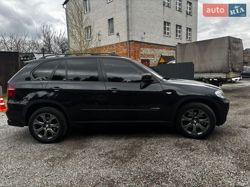 Позашляховик / Кросовер BMW X5 2011 в Вишневому