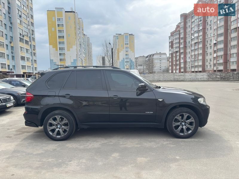 Позашляховик / Кросовер BMW X5 2011 в Вишневому