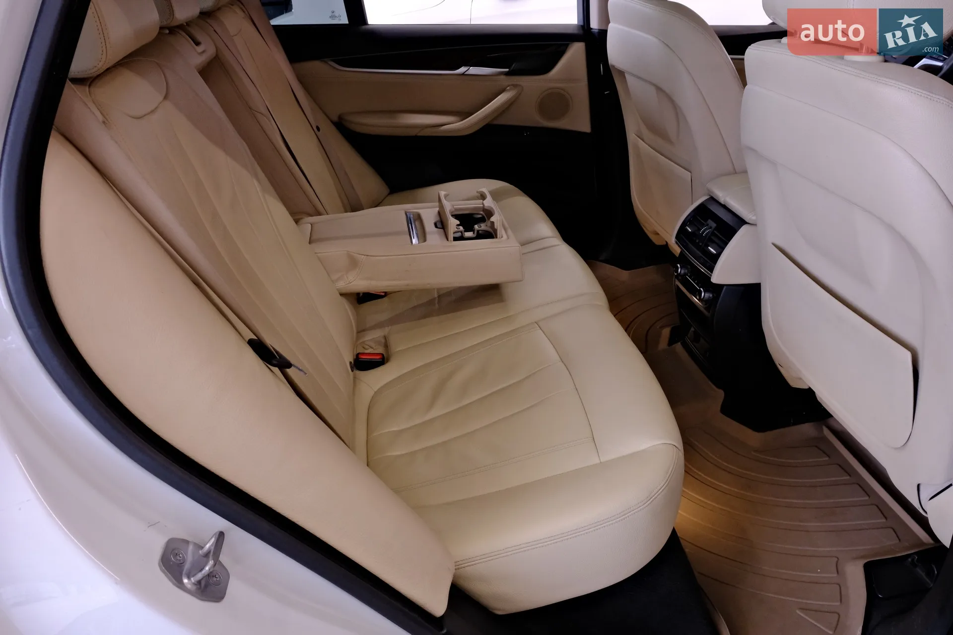 2015 BMW X5 - мініатюра 35