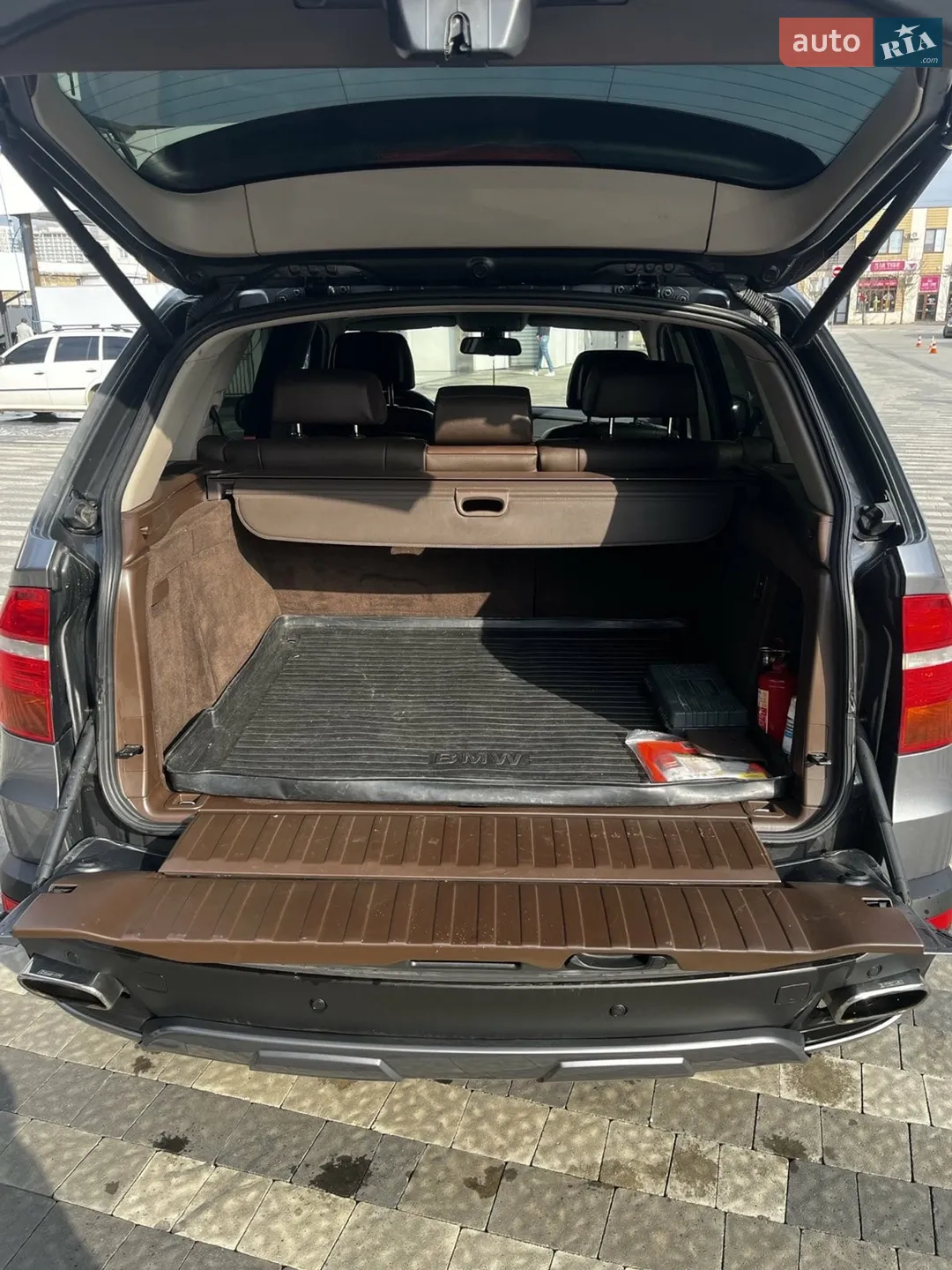 2010 BMW X5 - мініатюра 6