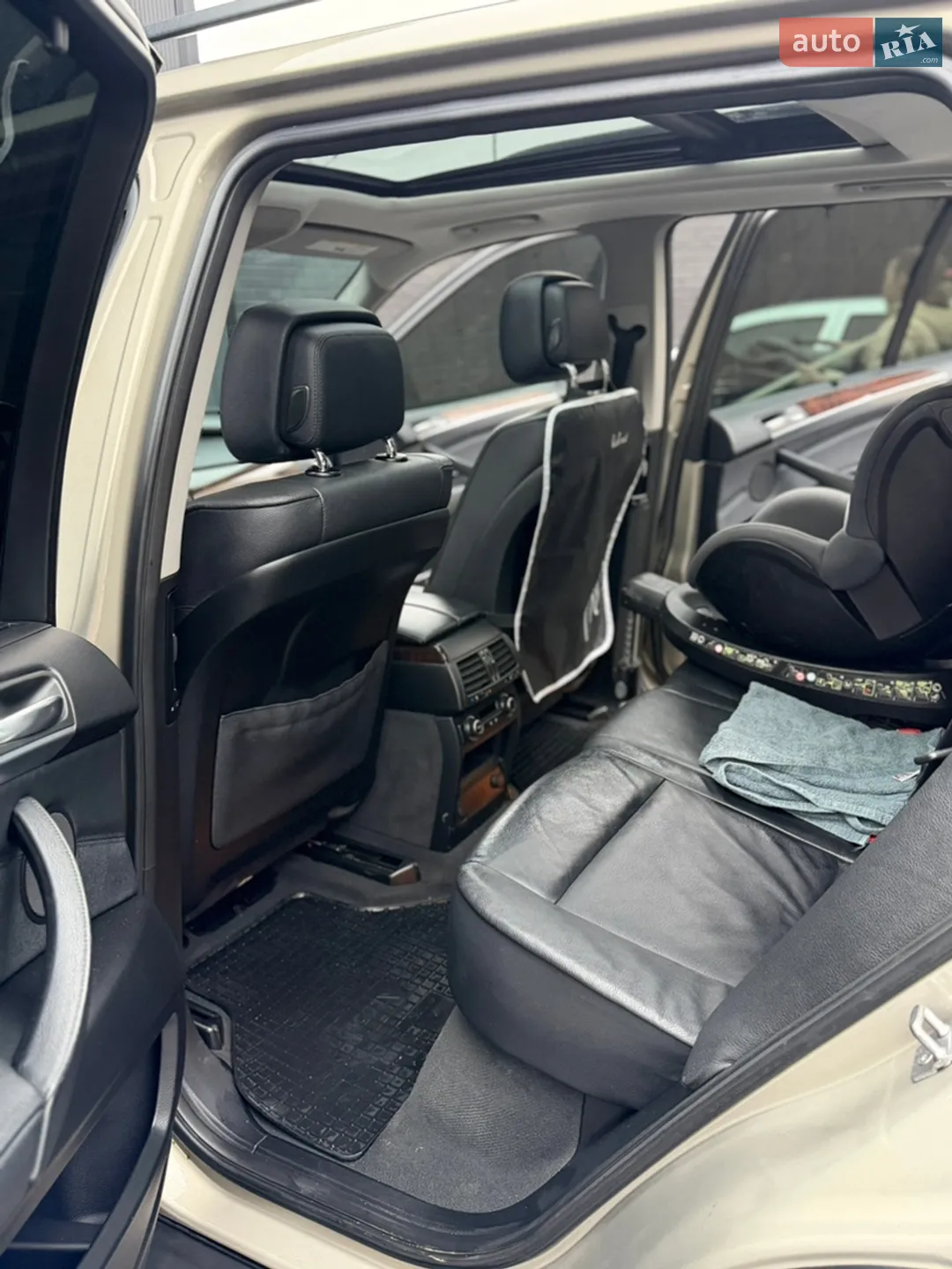 2010 BMW X5 - мініатюра 5