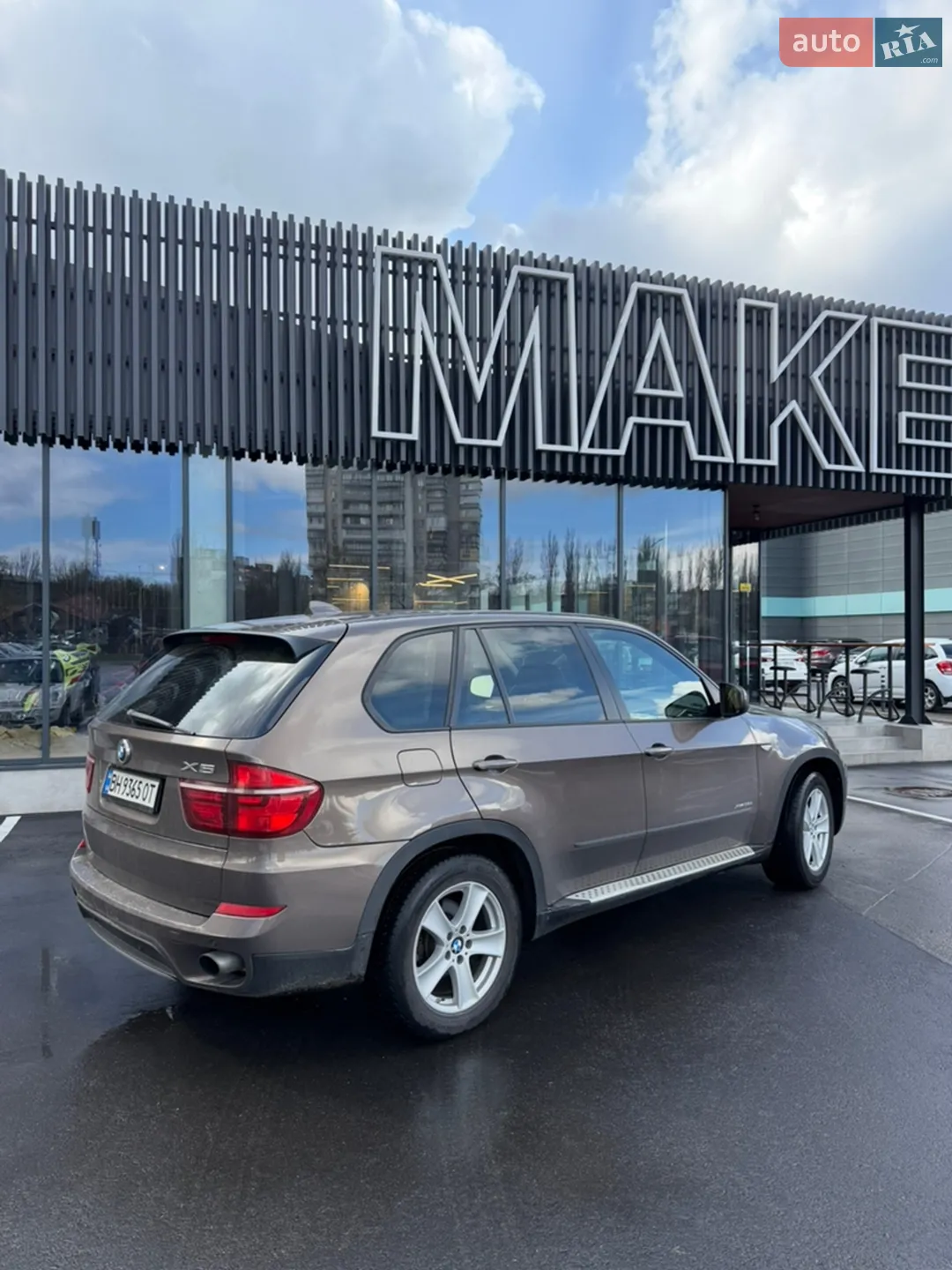 2010 BMW X5 - мініатюра 3