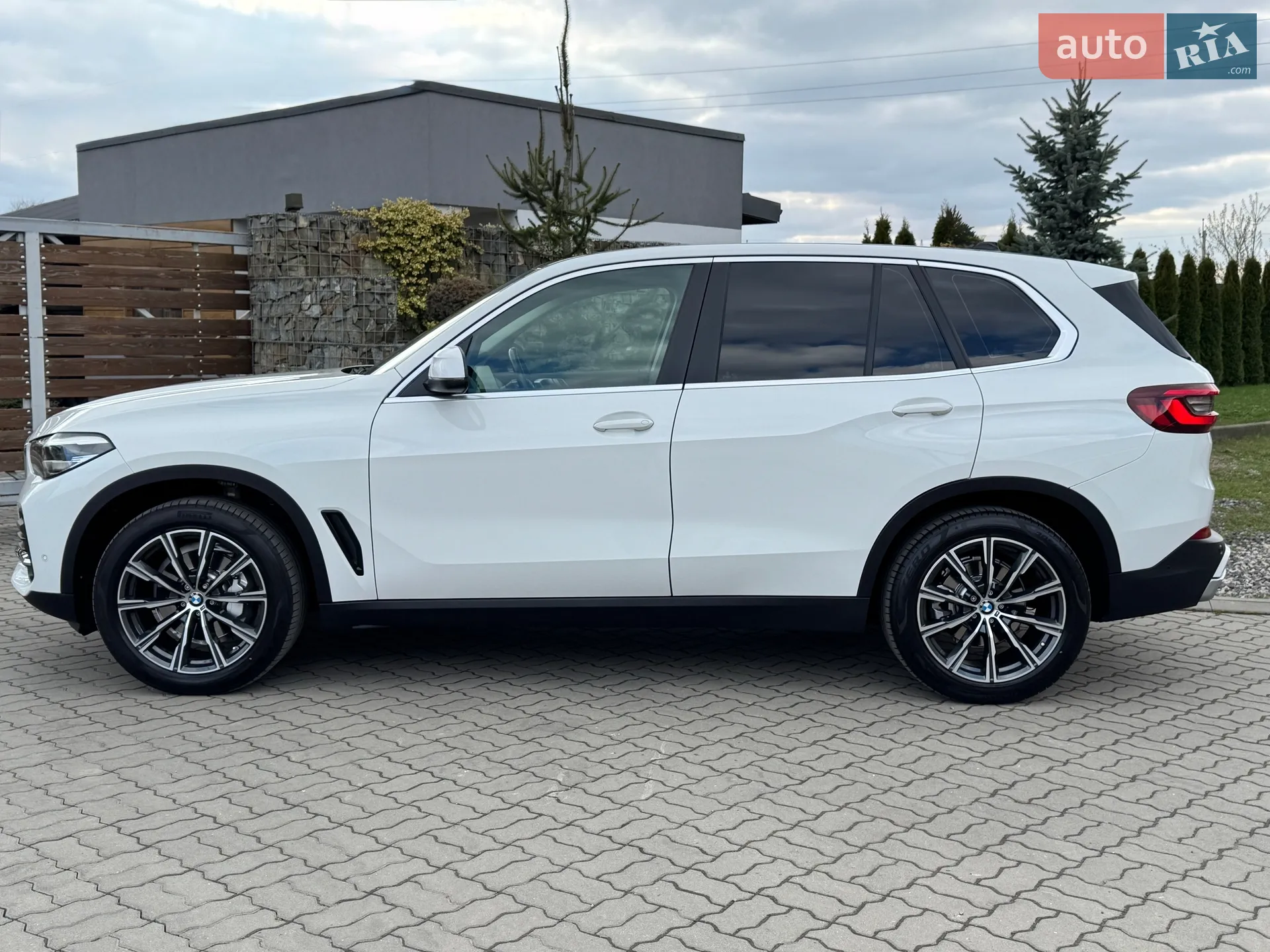 2021 BMW X5 - мініатюра 21