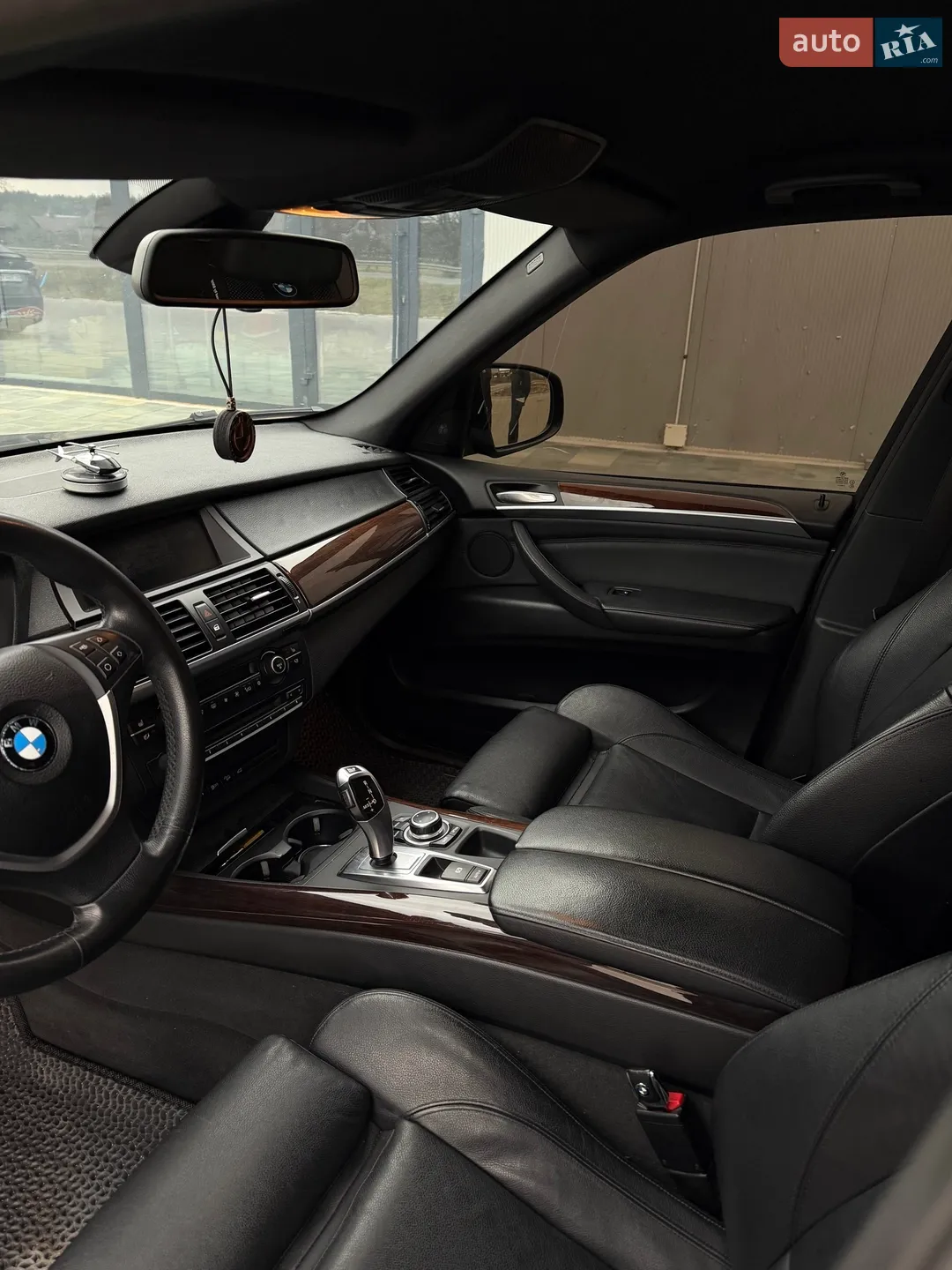 2011 BMW X5 - мініатюра 21