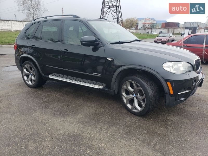 Позашляховик / Кросовер BMW X5 2012 в Києві фото 13 Позашляховик / Кросовер BMW X5 2012 в Києві