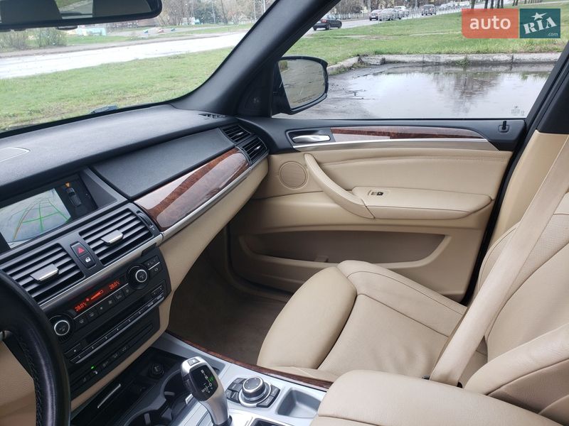 Позашляховик / Кросовер BMW X5 2012 в Києві фото 20 Позашляховик / Кросовер BMW X5 2012 в Києві