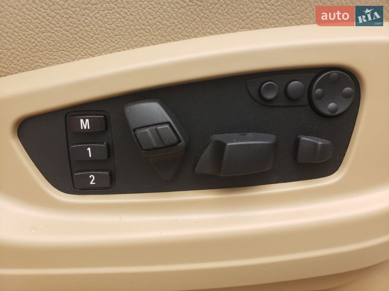 Позашляховик / Кросовер BMW X5 2012 в Києві фото 30 Позашляховик / Кросовер BMW X5 2012 в Києві