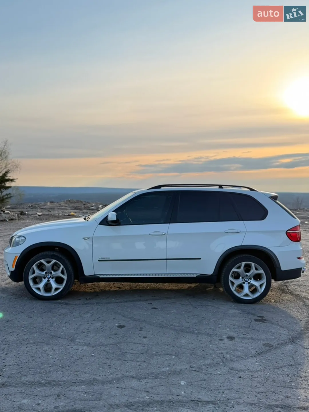 2010 BMW X5 - мініатюра 2