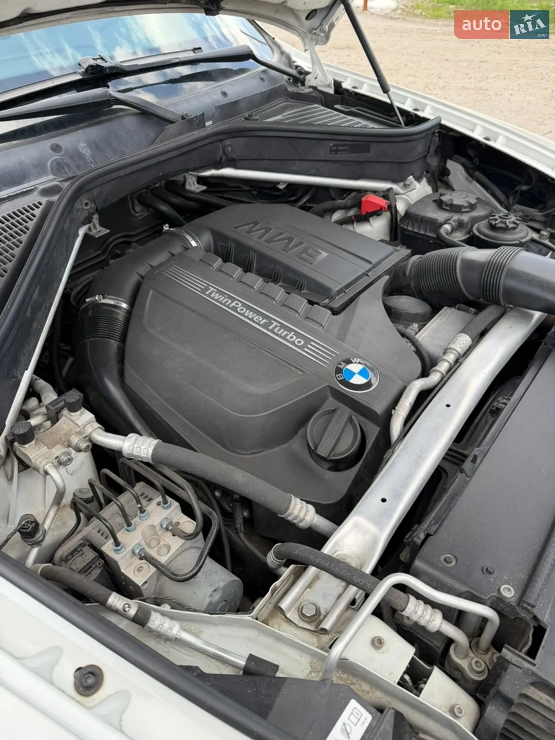 2010 BMW X5 - мініатюра 28