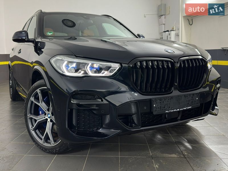 Внедорожник / Кроссовер BMW X5 2022 в Казатине