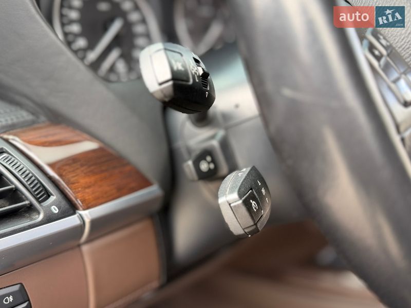 Внедорожник / Кроссовер BMW X5 2011 в Хмельницком