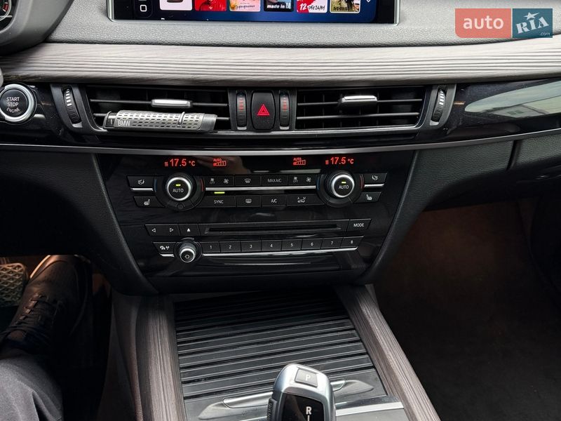 Внедорожник / Кроссовер BMW X5 2017 в Хмельницком