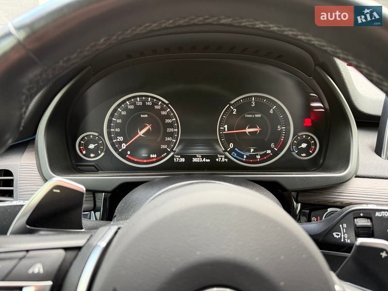 Внедорожник / Кроссовер BMW X5 2017 в Хмельницком