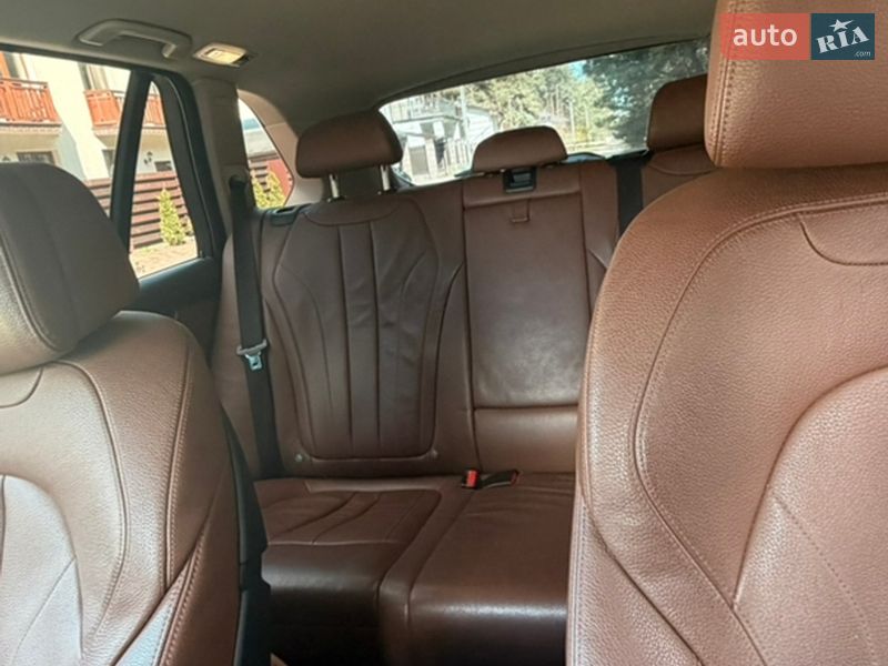 Внедорожник / Кроссовер BMW X5 2016 в Киеве