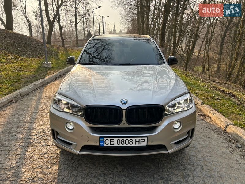 Позашляховик / Кросовер BMW X5 2014 в Чернівцях