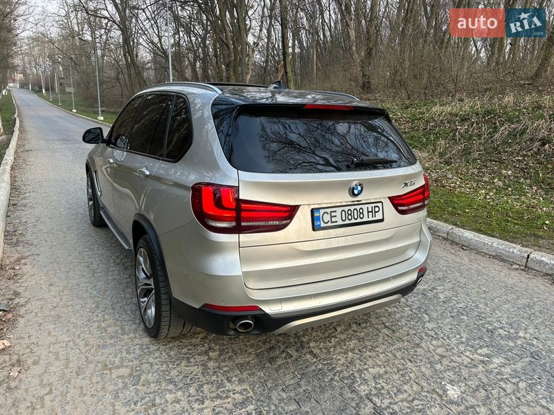 Позашляховик / Кросовер BMW X5 2014 в Чернівцях
