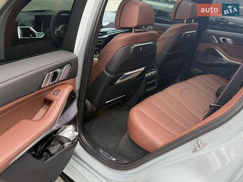 Внедорожник / Кроссовер BMW X5 2023 в Запорожье