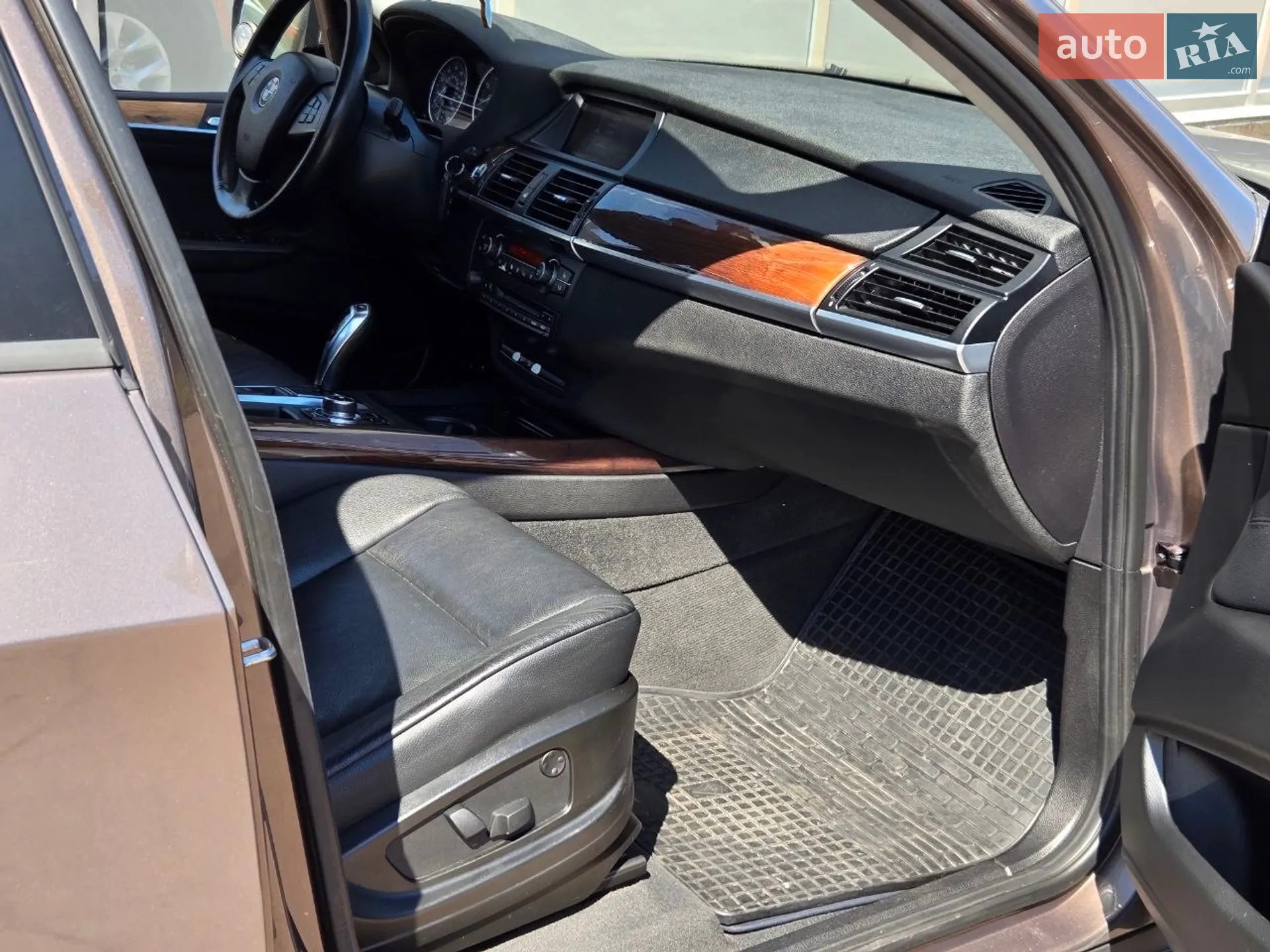 2011 BMW X5 - мініатюра 28