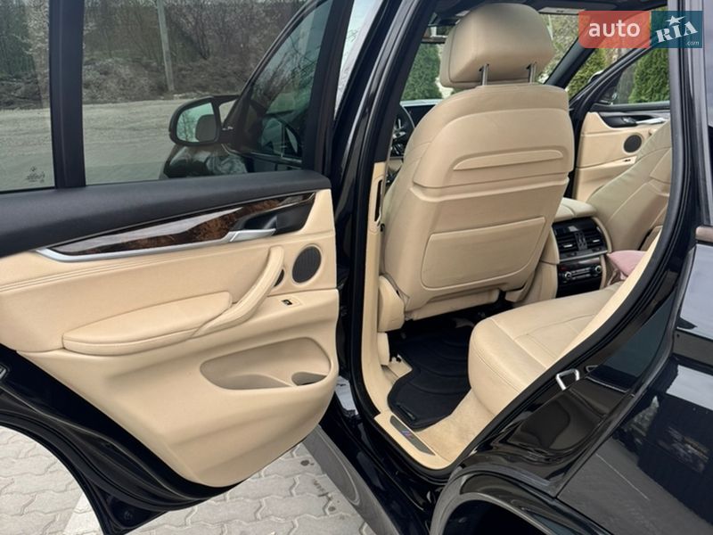 Позашляховик / Кросовер BMW X5 2015 в Яворові