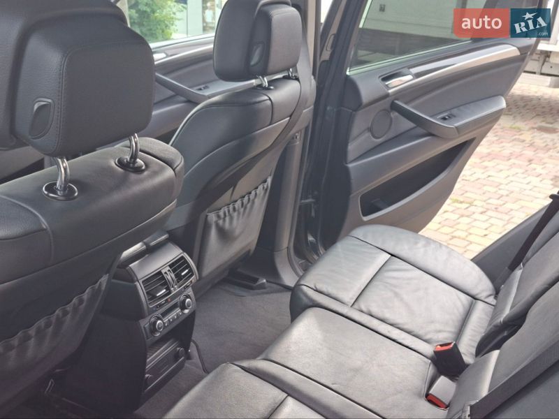 Позашляховик / Кросовер BMW X5 2012 в Великому Кучурові