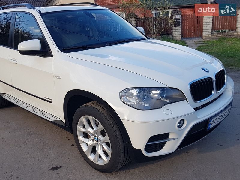 BMW X5 2011